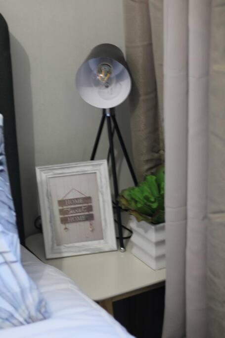 Huge A2J Executive Luxury 1Br Suite Near Abs Cbn, Gma Manila Kültér fotó